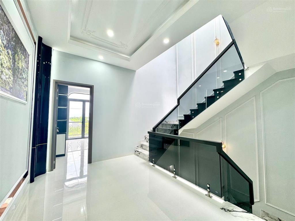 Nhà phố the sol city đường n9. dt 80m2