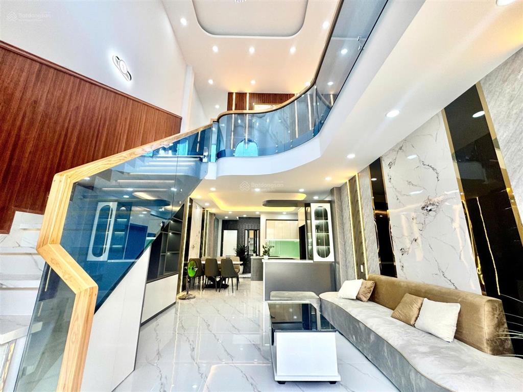 Nhà gác lửng full nội thất giá chỉ 2 tỷ 550 triệu