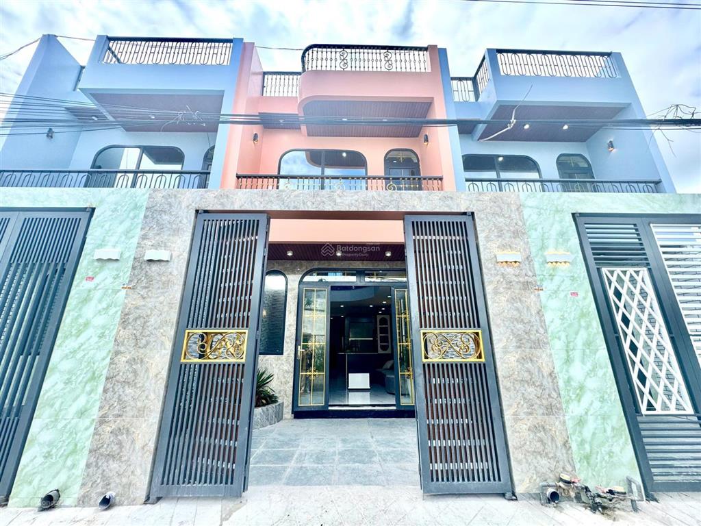 Nhà gác lửng full nội thất giá chỉ 2 tỷ 550 triệu
