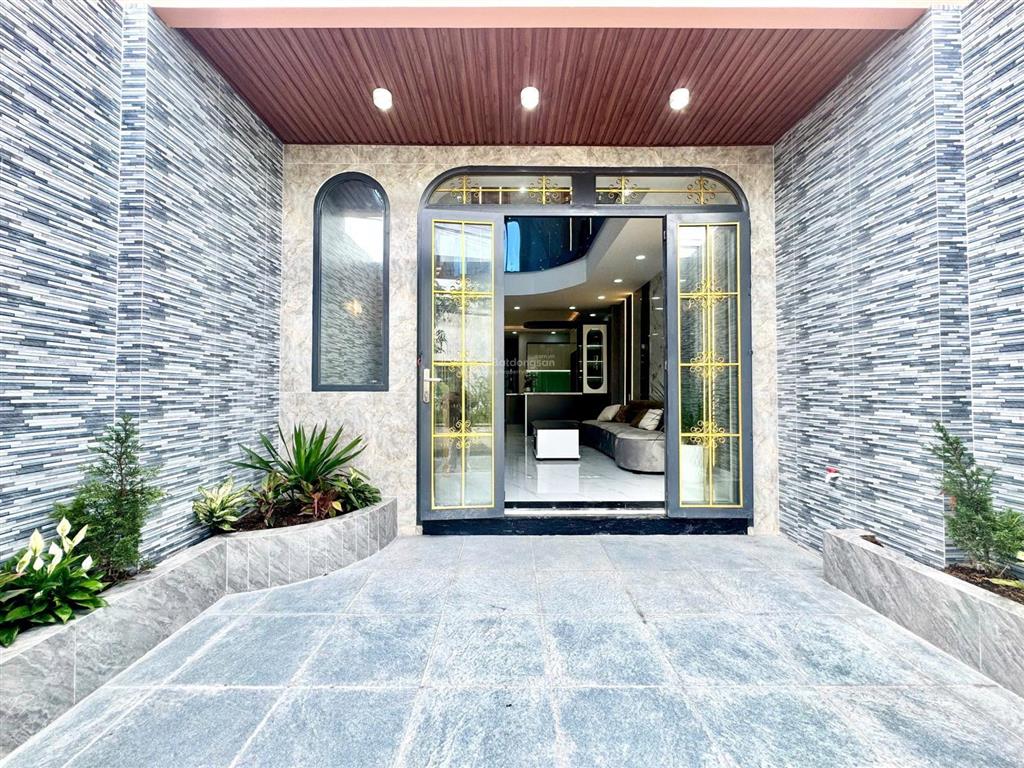 Nhà gác lửng full nội thất giá chỉ 2 tỷ 550 triệu