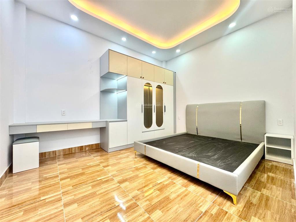 Nhà gác lửng full nội thất giá chỉ 2 tỷ 550 triệu