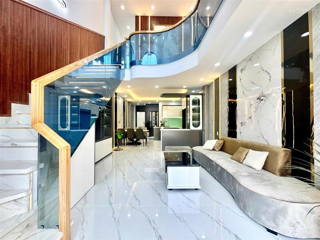 Nhà gác lửng full nội thất giá chỉ 2 tỷ 550 triệu