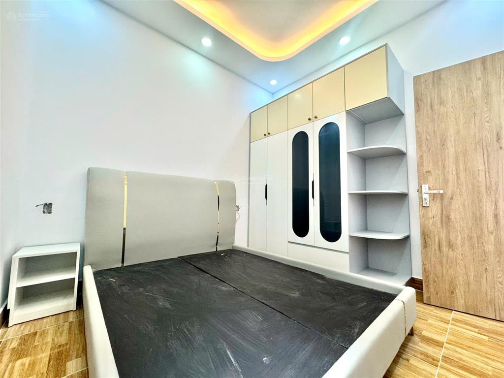 Nhà gác lửng full nội thất giá chỉ 2 tỷ 550 triệu