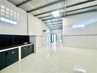 Chính chủ ngợp oxy  giảm sập sàn 2 tỷ 3. sở hữu ngay nhà vườn cấp 4