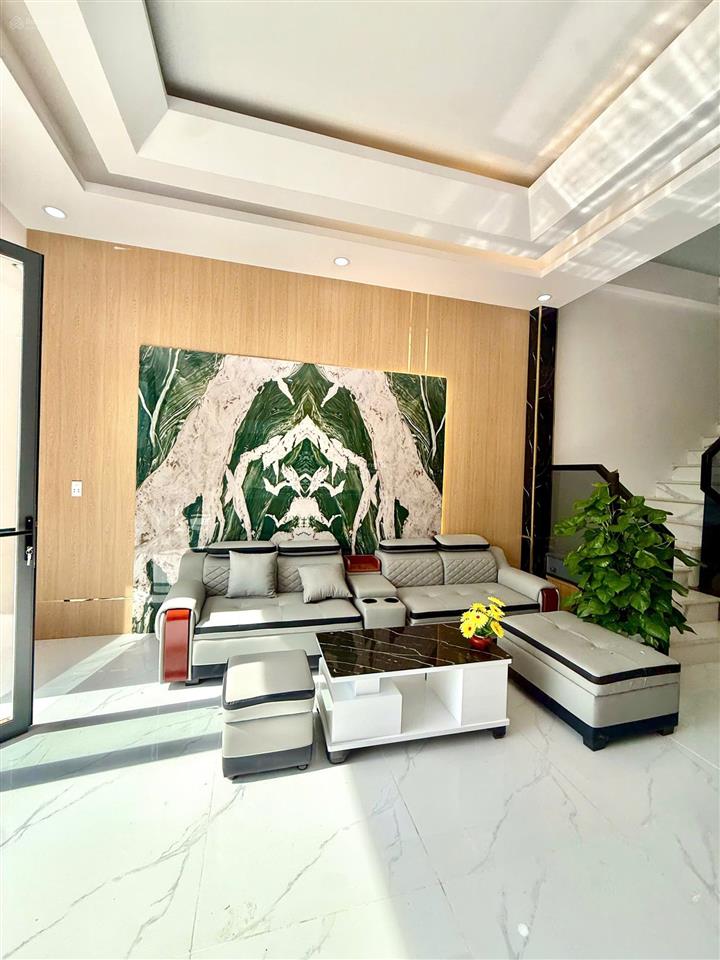 Hot! chỉ 4,6 tỷ sở hữu nhà phố the sol city ngay chợ hưng long