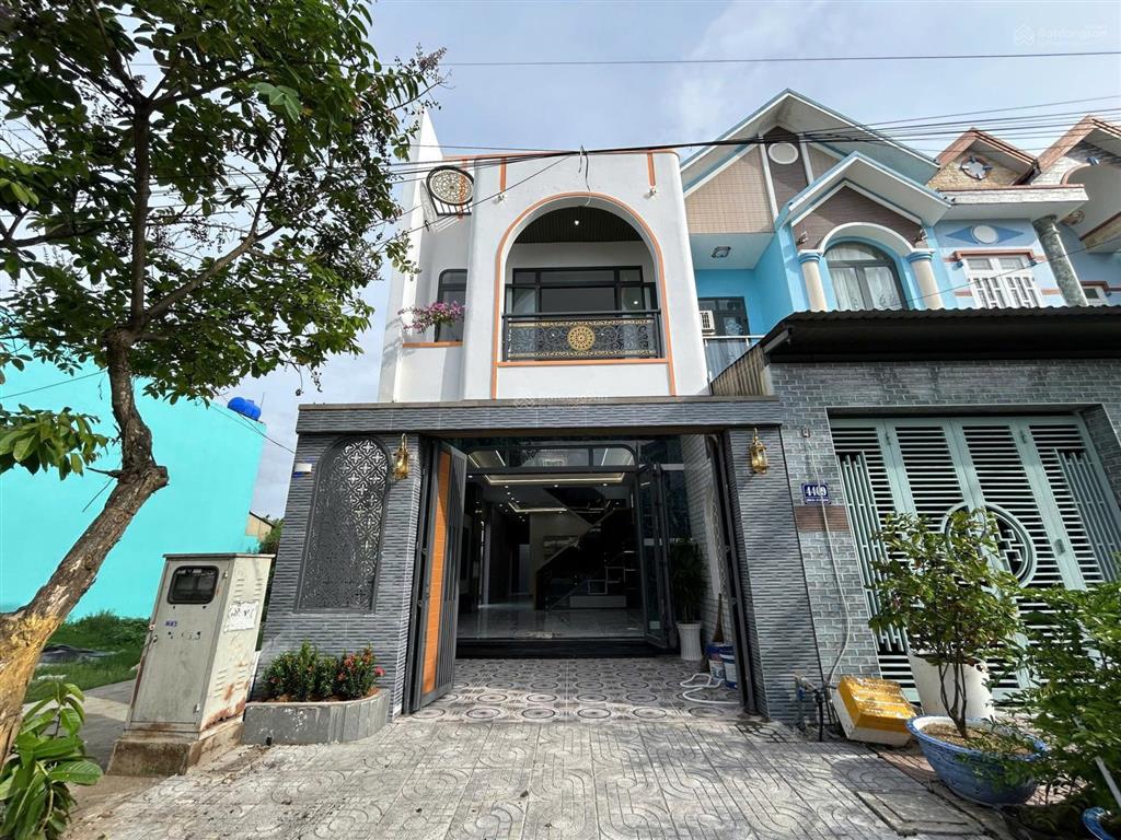 Bán căn góc 2 mặt tiền  kđt five star new city