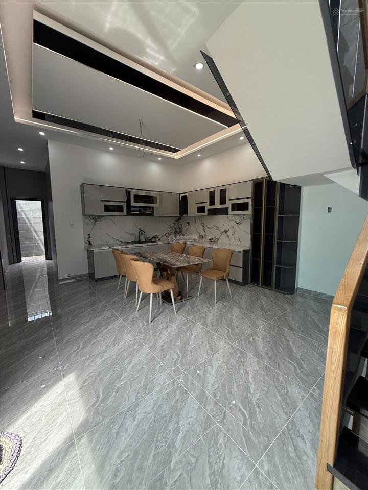 Bán căn góc 2 mặt tiền  kđt five star new city