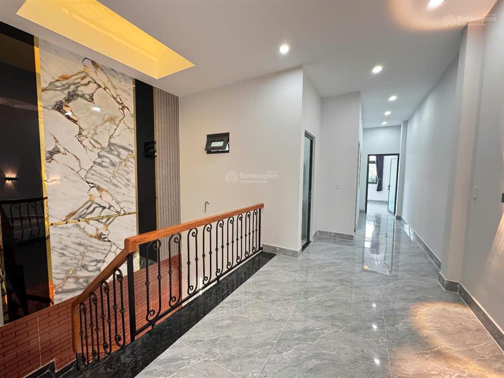 Nhà mới phước lý full nội thất, dọn vào ở ngay!