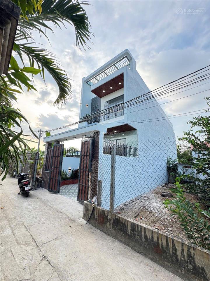 Nhà mới phước lý full nội thất, dọn vào ở ngay!