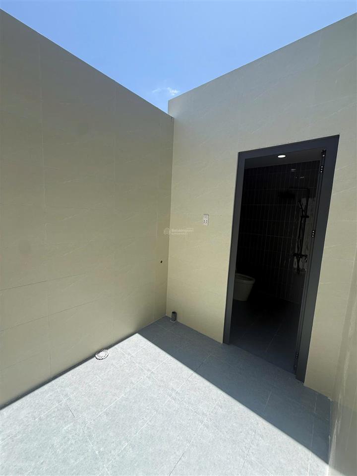 Chính chủ bán nhà mới the sol city  5x20m  giá 4.5 tỷ (thương lượng)