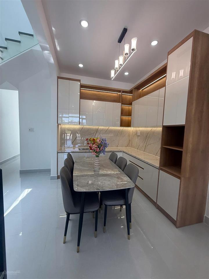 Chính chủ bán nhà mới the sol city  5x20m  giá 4.5 tỷ (thương lượng)