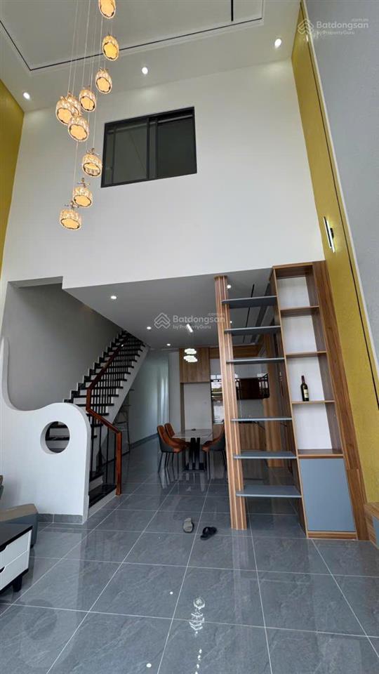 Nhà gác lửng đẹp mê ly giá chỉ 2,1 tỷ gần kcn cầu tràm