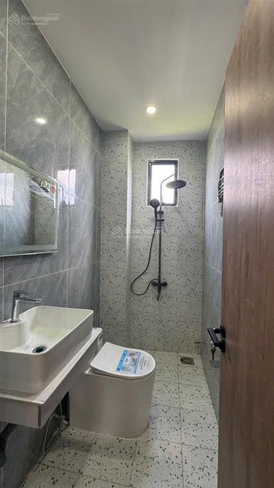 Nhà gác lửng đẹp mê ly giá chỉ 2,1 tỷ gần kcn cầu tràm