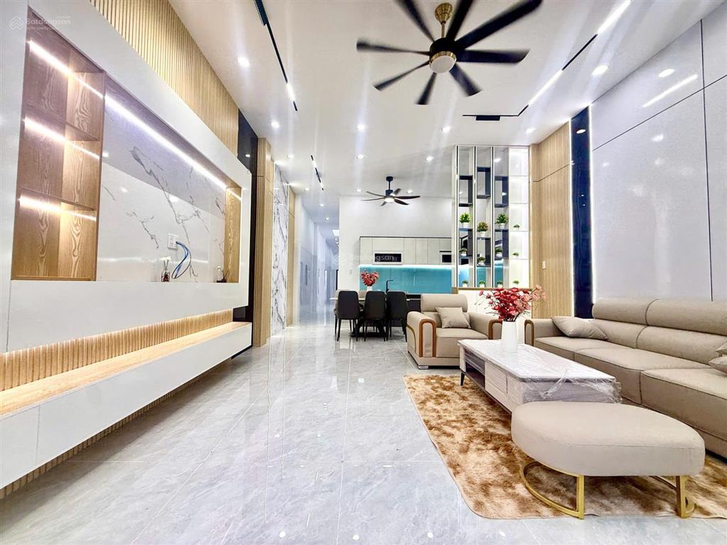 Nhà cấp 4 rộng rãi  dành cho cô chú anh chị không thích lên lầu
