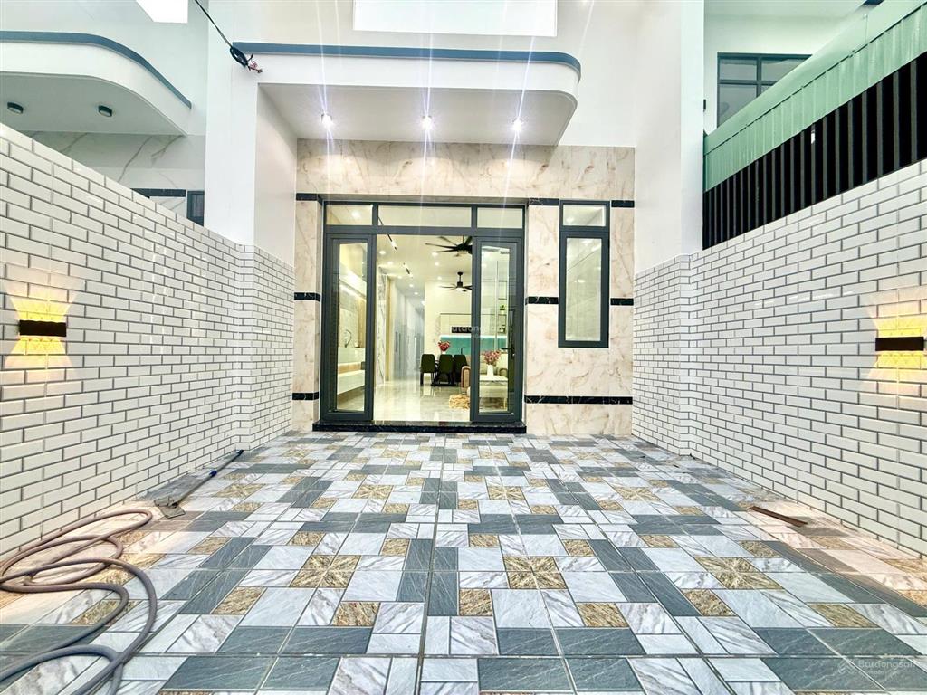 Nhà cấp 4 rộng rãi  dành cho cô chú anh chị không thích lên lầu