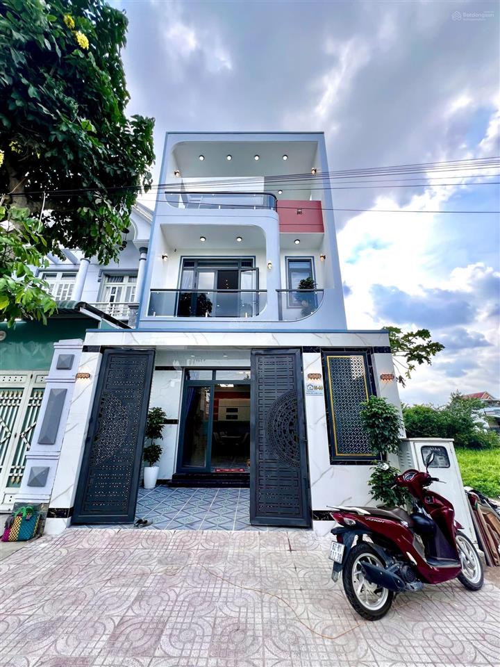 Đẳng cấp & sang trọng siêu phẩm nhà đẹp tại khu đô thị 5 sao!