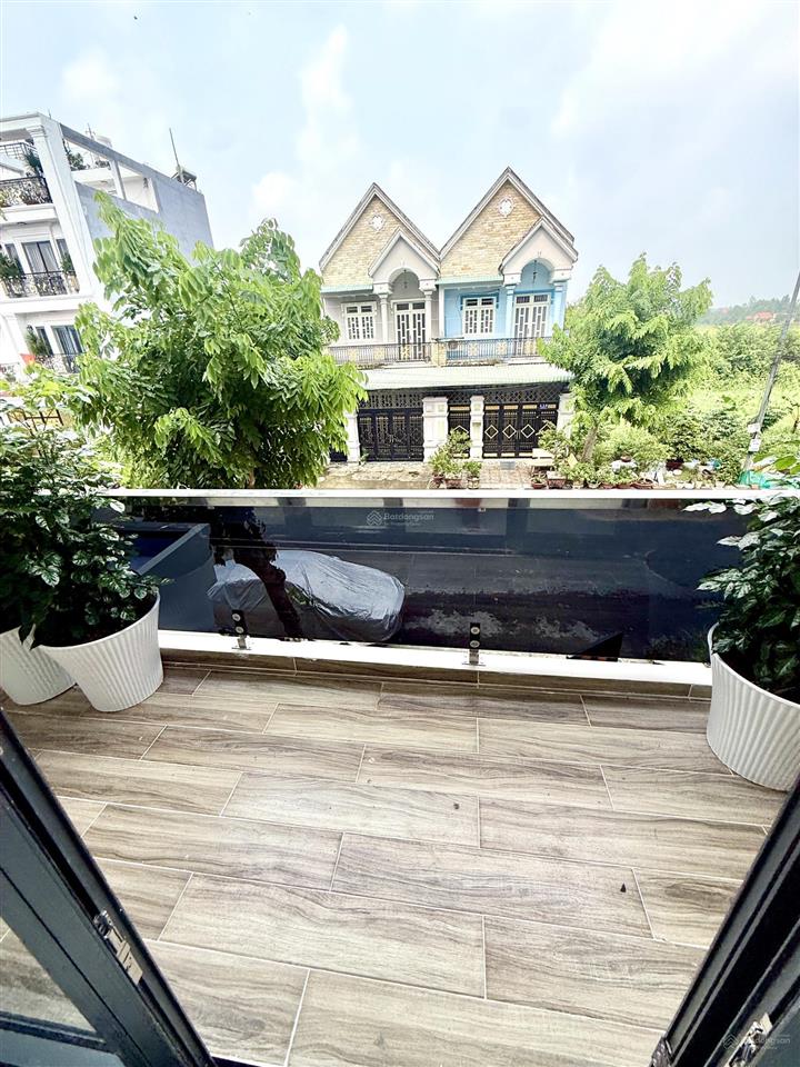Nhà đẹp trong kđt 5 sao new city (đường đinh đức thiện nối dài) ngang 5,5 m x 16m chỉ 4,4 tỷ