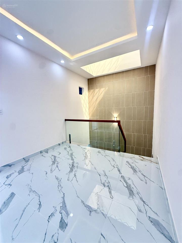 Nhà đẹp trong kđt 5 sao new city (đường đinh đức thiện nối dài) ngang 5,5 m x 16m chỉ 4,4 tỷ