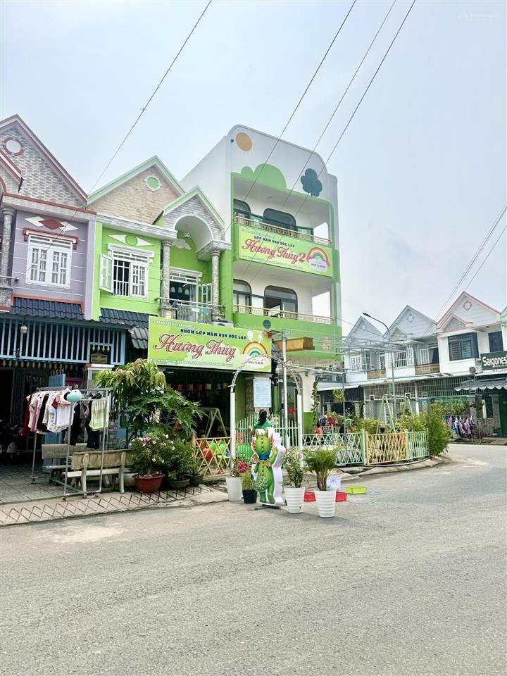 Lô đất rẻ 118m2 tại kđt năm sao chỉ 2,550 tỷ còn nói chuyện