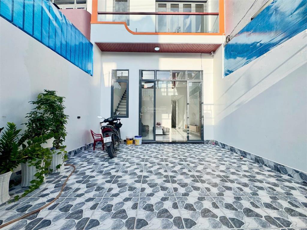 Bán nhà ngay chợ trung thành, vị trí vip kinh doanh