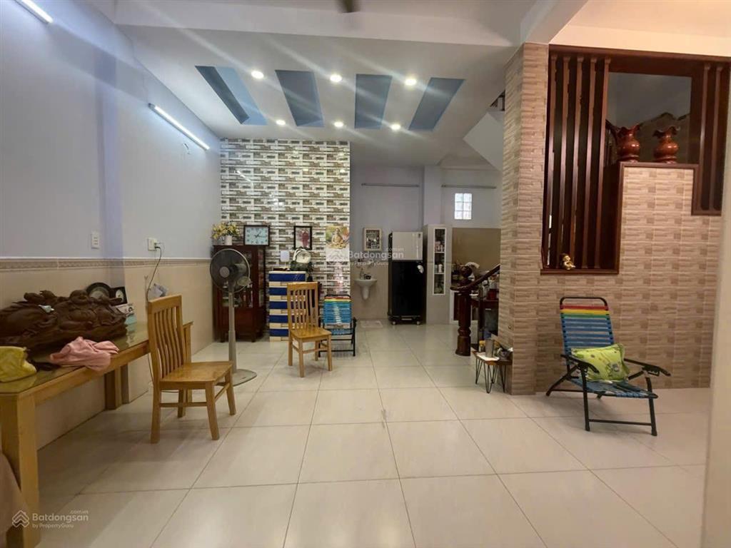 Bán nhà ngang 7m  1 trệt 1 lầu đường tây hoà  phước long a. q9