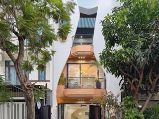 Cần bán nhà 3 tầng huỳnh ngọc đủ full nội thất mới hoàn thiện chỉ việc vào ở