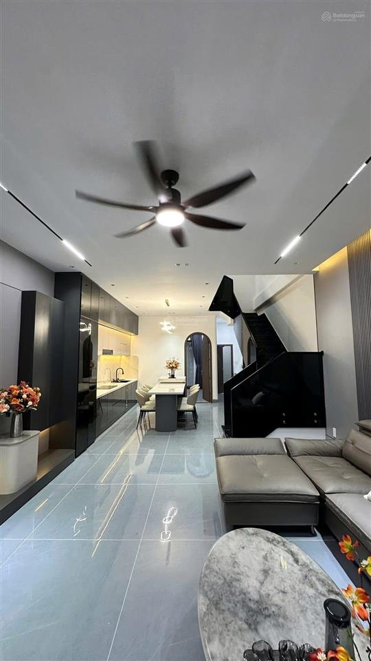 Bán nhà 3 tầng cồn dầu 18 sẵn dòng tiền 35tr/ tháng . nhà mới xây xong 1 tháng đầy đủ nội thất