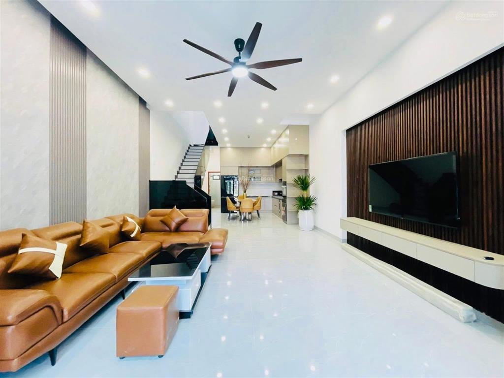 Chào bán nhà 3 tầng hói kiểng 19 siêu đẹp full nội thất