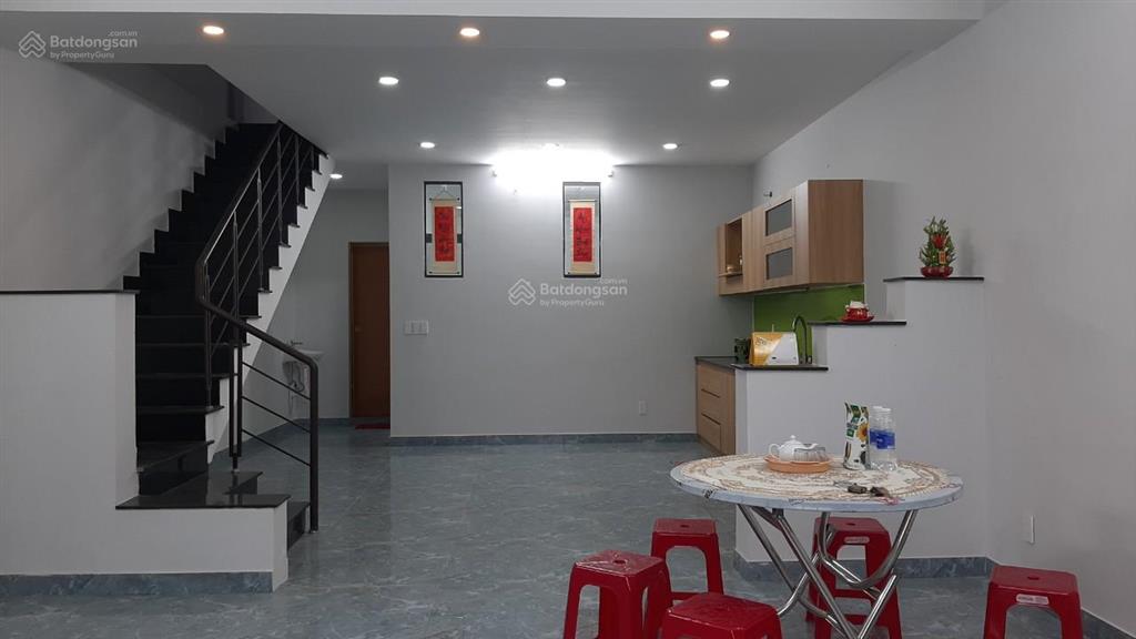 Nhà gần trường đại học bách khoa đà nẵng, 3 phòng ngủ, 2 wc, bếp, phòng khách