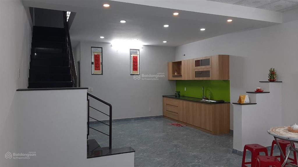 Nhà gần trường đại học bách khoa đà nẵng, 3 phòng ngủ, 2 wc, bếp, phòng khách