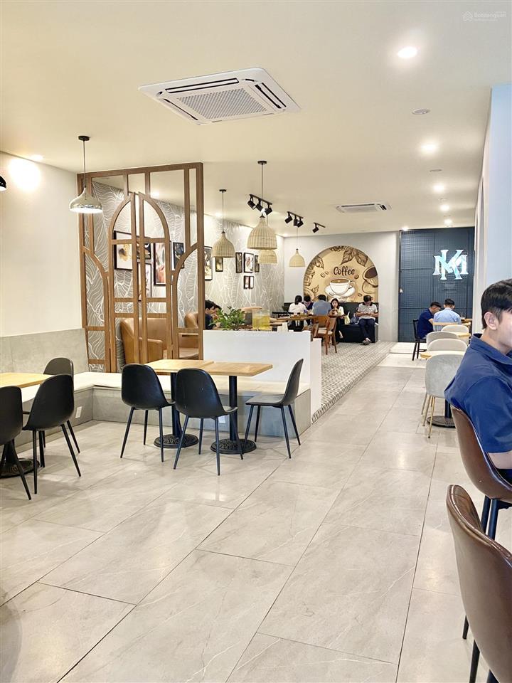 Bán cặp nhà mặt tiền 21m đang có thu nhập 170tr/tháng gần đhct