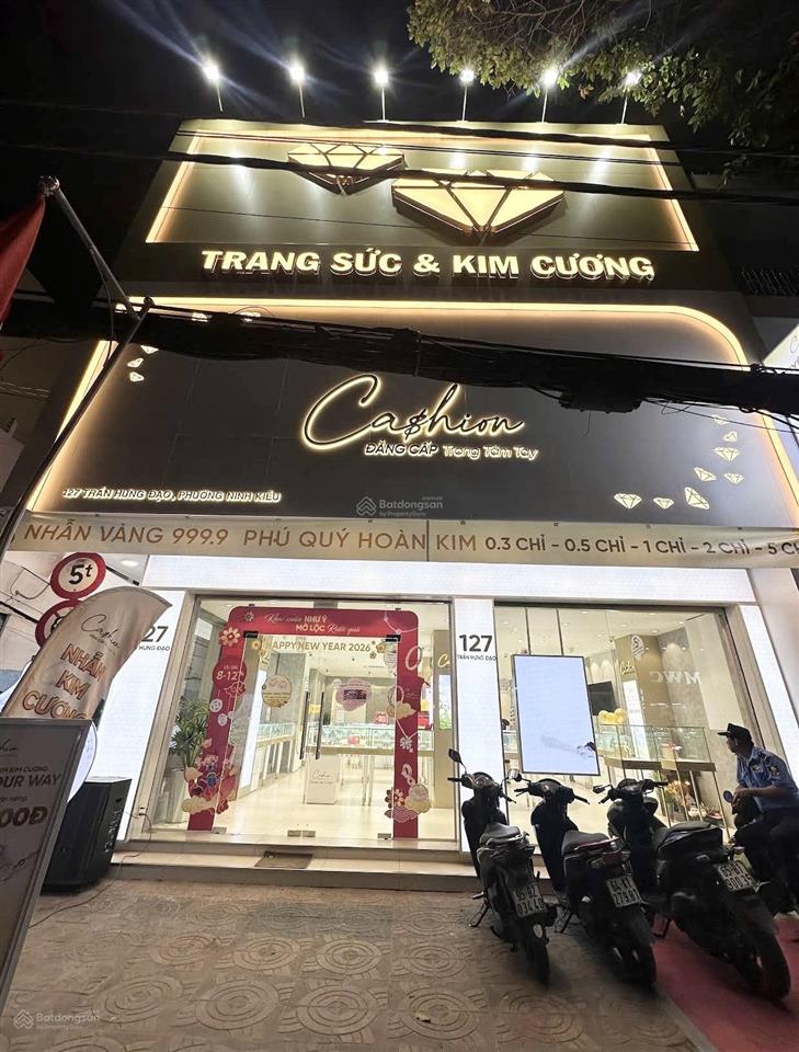 Cho thuê nhà góc 2mt rộng 8,5m đường trần hưng đạo trung tâm cần thơ