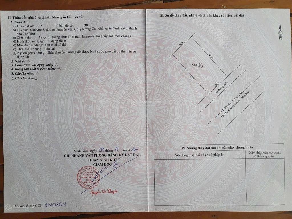 Bán nhà mặt tiền 20m đường nguyễn văn cừ cái khế đoạn kinh doanh đông đúc