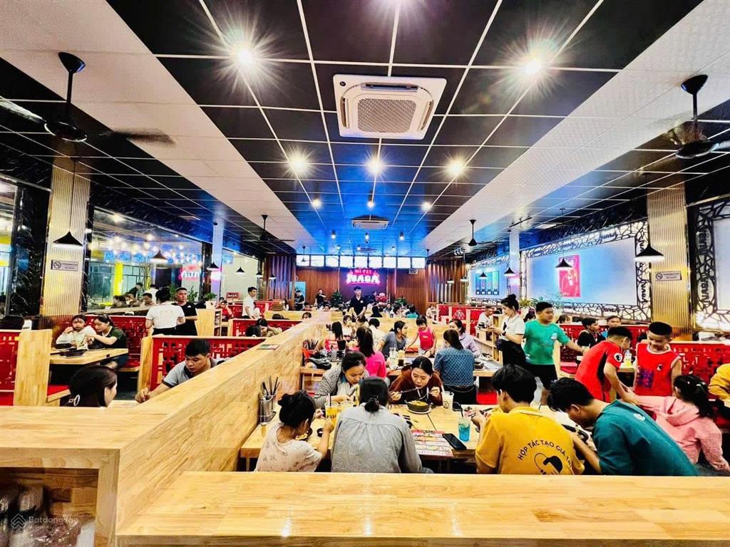 Cho thuê mb mặt tiền 12m đường 3/2 đối diện đại học cần thơ