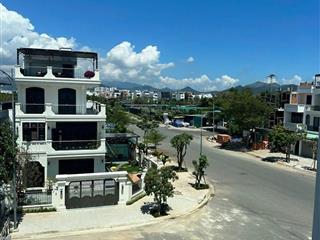 Cho thuê villa mỹ gia  biệt thự 2 mặt tiền  không gian lớn  phù hợp ở & làm văn phòng