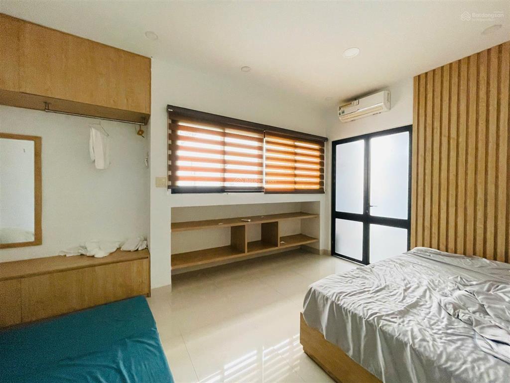 Cho thuê villa trung tâm tp nha trang sân vườn + hồ cá cực chill, cách biển 1km
