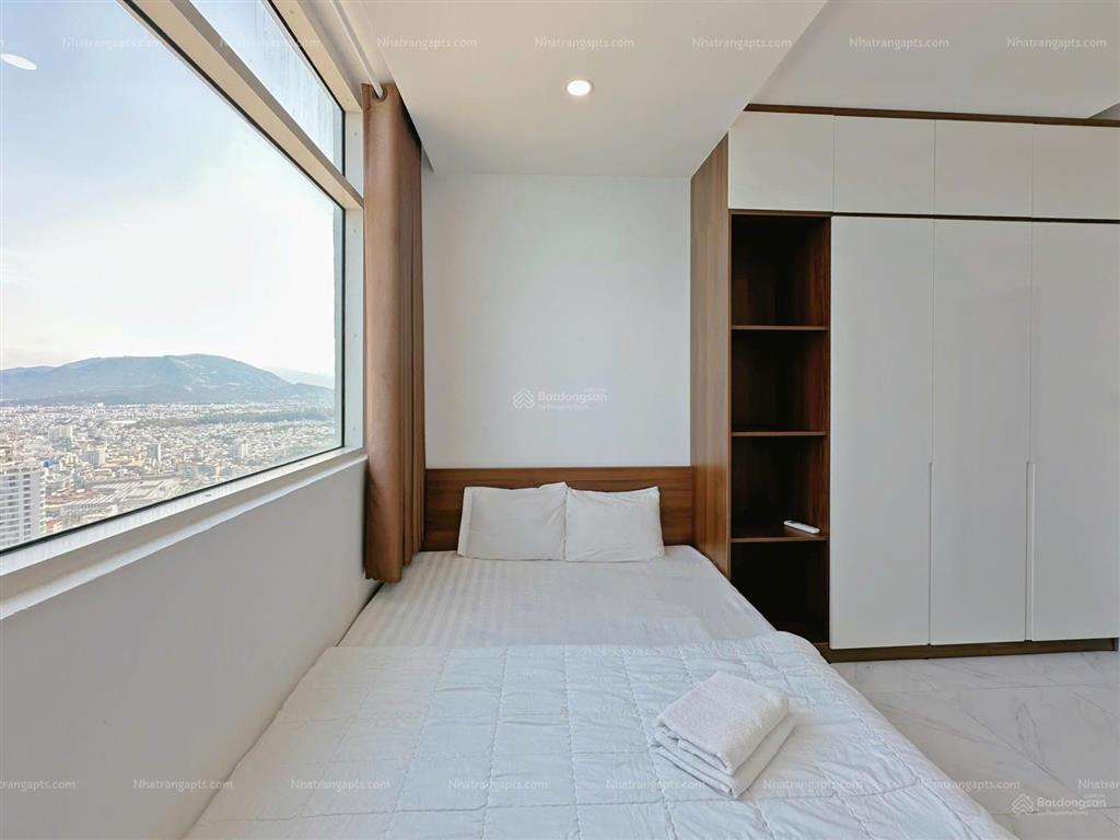 Cho thuê căn hộ mường thanh 04, 13 tr/ tháng, 2 phòng ngủ, view biển