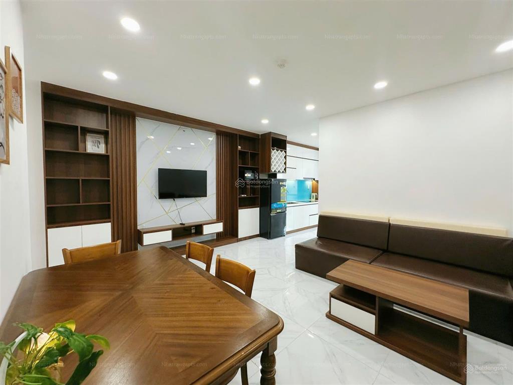 Cho thuê căn hộ mường thanh 04, 13 tr/ tháng, 2 phòng ngủ, view biển