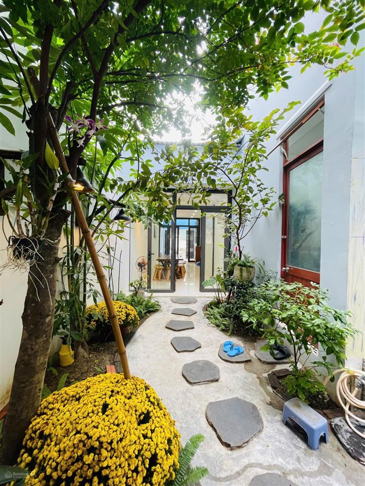 Cho thuê villa sân vườn trung tâm tp nha trang, 35tr/tháng