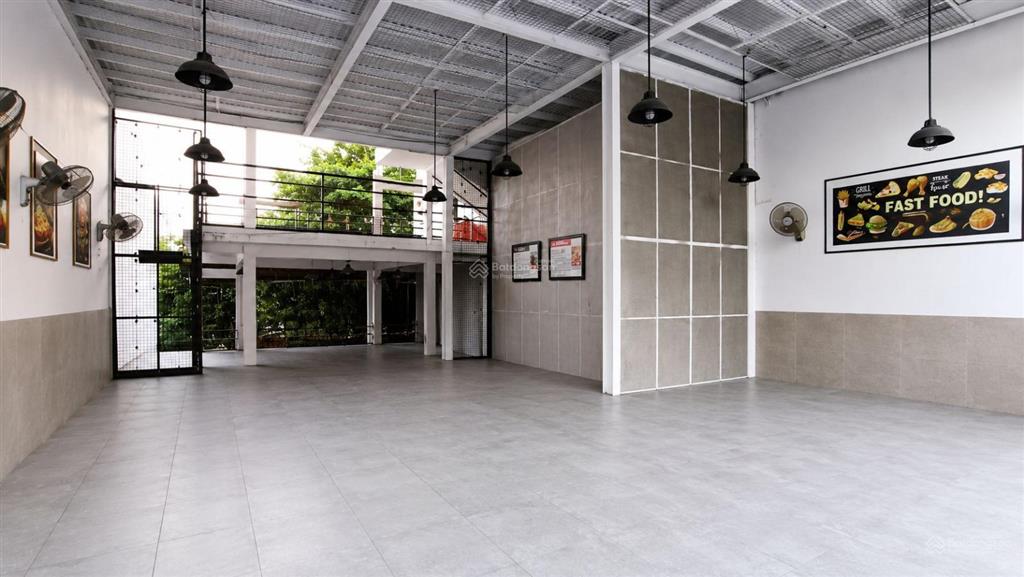 Cho thuê mặt bằng mặt tiền đường 2/4 phù hợp nhà hàng, beer club, quán ăn, cafe, 65tr/th