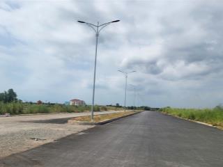 Bán đất tại thị trấn sông đốc, trần văn thời, cà mau, giá cực chất chỉ với 40 triệu/m2, 105m2