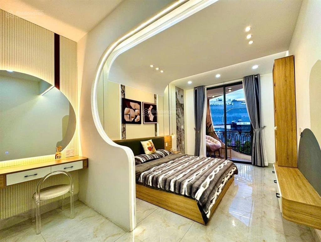 Siêu phẩm 5 tầng 59m2 có 8 tỏi x thích bửu đăng phường 1 gò vấp tp. hồ chí minh.