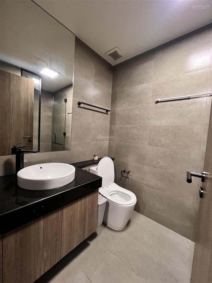 Cho thuê studio delasol 38m2 lớn, giá 14triệu hotline delasol 0773 821 ***