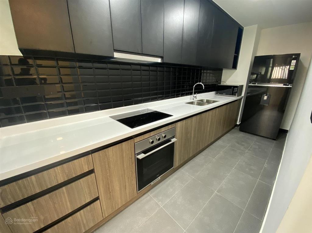 Bán cc de la sol, tôn thất thuyết, 13 tỷ, 111m2, view đẹp, hàng hot