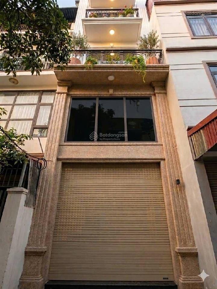 Bán nr hàng hot tại vũ đức thận, 6,2 tỷ, 35m2, 3pn, 4wc, 5 tầng, p việt hưng, q.long biên