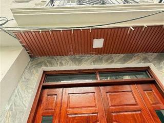 Bán nhà riêng tại ngô gia tự, 6,3 tỷ, 35m2, 3pn, 3wc, 5 tầng, uy tín, hot!lô góc thoáng sáng