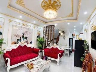 Bán nhà riêng 5,8 tỷ, 32m2, 3pn, 3wc tại ngô gia tự, long biên, hà nội
