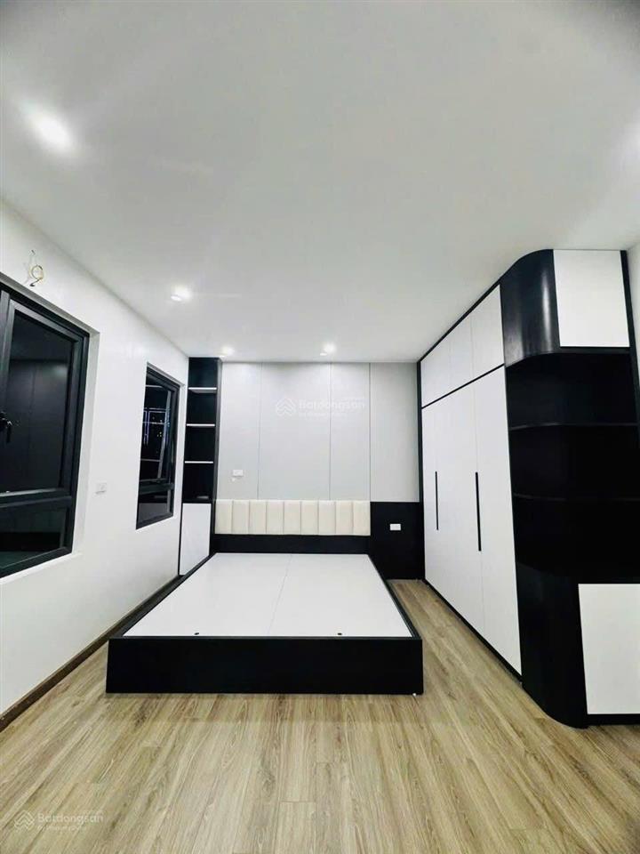 Bán nhà 3pn, 4wc, 35m2 tại thanh am, phường việt hưng, quận long biên, 6,5 tỷ siêu hot