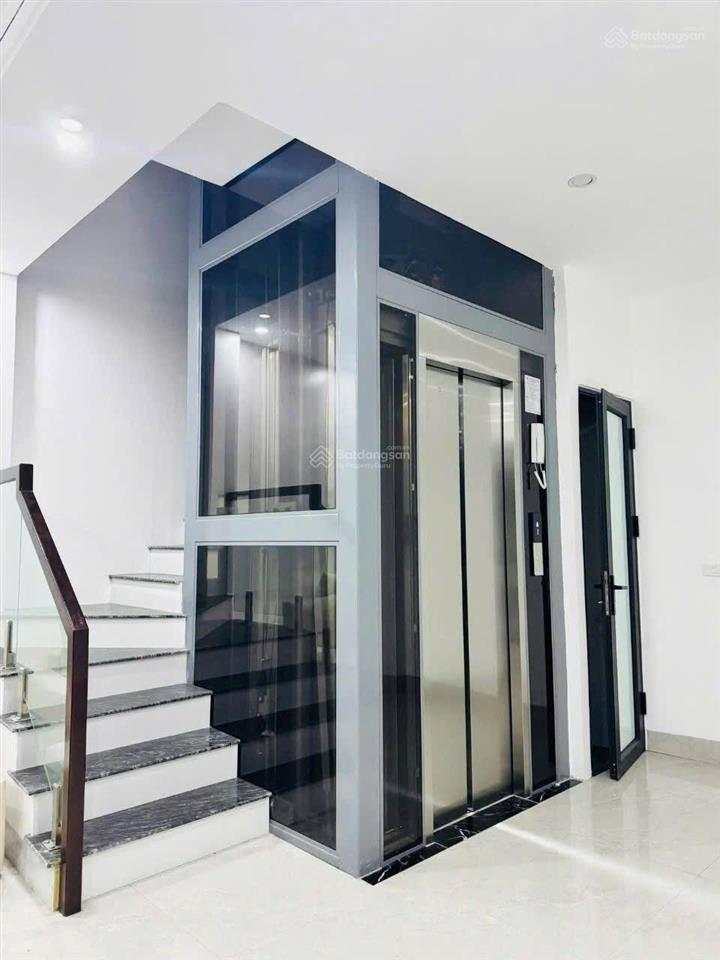 Bán nhà phố gia quất, 7,6 tỷ, 45m2, 4pn, 4wc, 5 tầng thang máy, xây mới, full nội thất