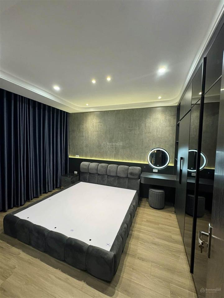 Bán nhà 3pn, 3wc, 36m2 giá cực chất tại thượng thanh, long biên, hà nội lô góc ngõ thông kd được
